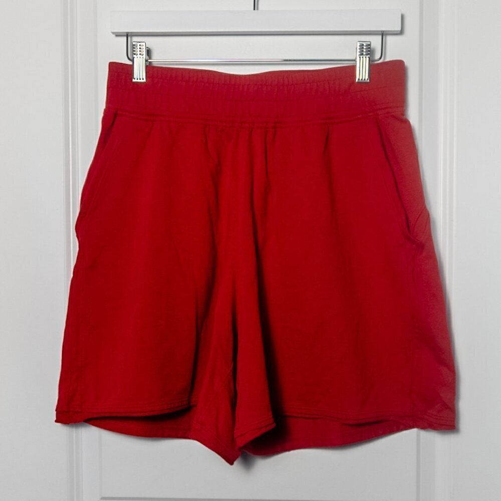 Lululemon LA High Rise Relaxed Short 6" - 8/10 Dark Red